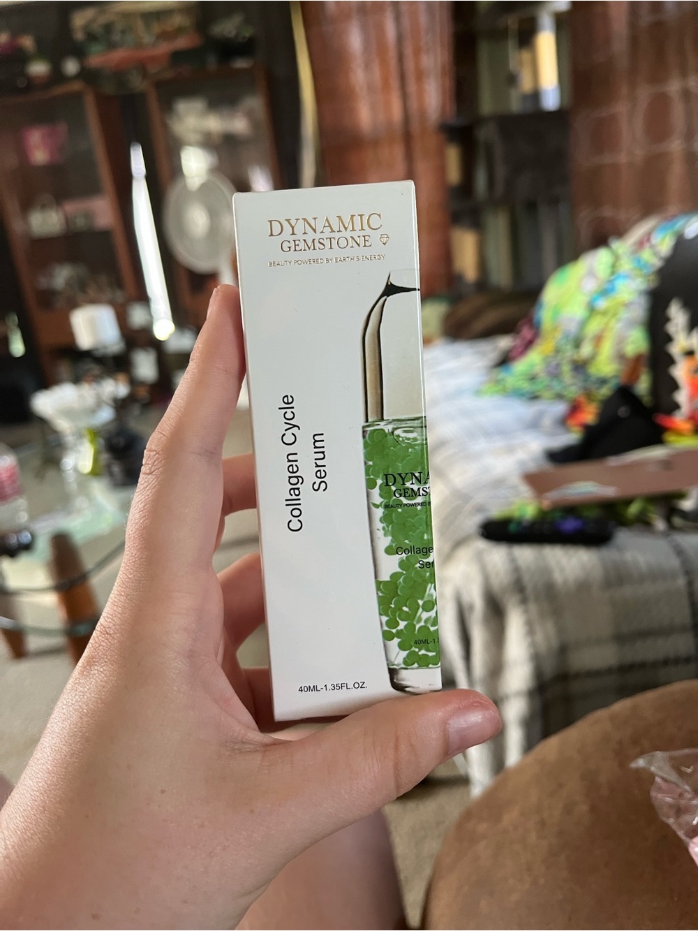 Dynamic Gemstone Collagen Cycle Serum - Green - Picture 2 of 3